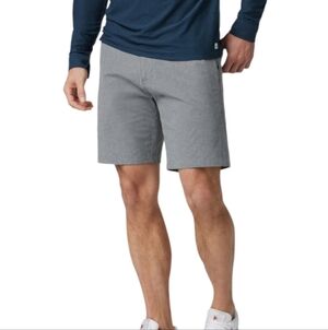 Vuori Men's Aim Concrete Gray Shorts NWT Size 36